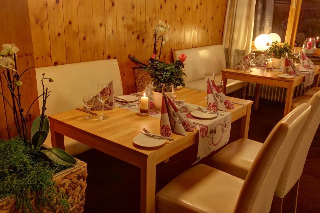 Hotel-Restaurant Sonnenhof Veitsrodt Extérieur photo